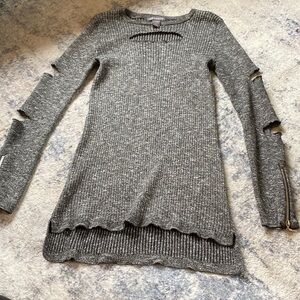 Kate & Mallory Charcoal Cut-Out Crew Neck Sweater